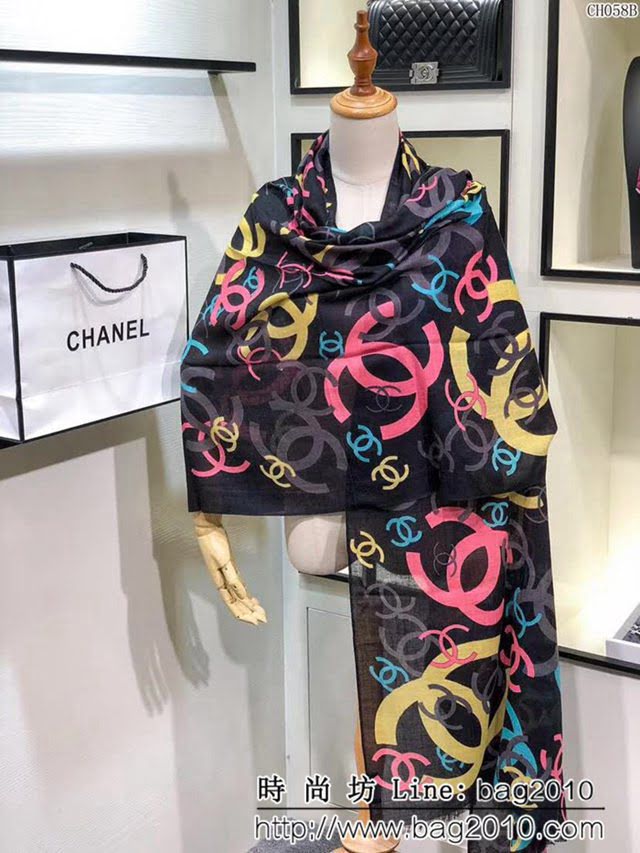 CHANEL香奈兒 2018新款 花卉印花羊絨長巾 CH058 LLWJ6526